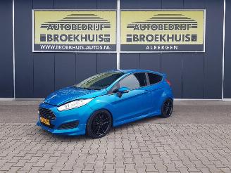 Schadeauto Ford Fiesta 1.0 EcoBoost Titanium 2015/5