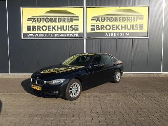  BMW 3-serie 320i Executive 2012/5