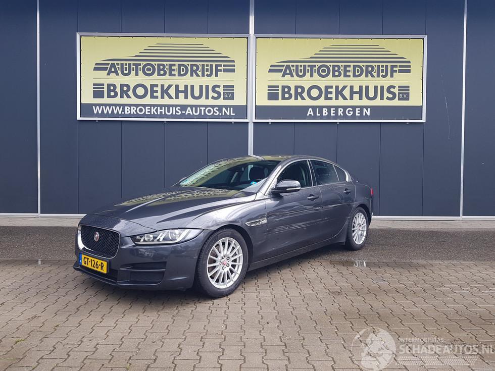 Jaguar XE 2.0 D Portfolio