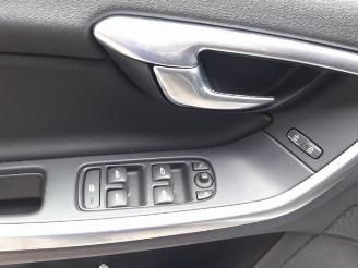 Volvo V-60 V60 I (FW/GW), Combi, 2010 / 2018 2.0 D4 16V picture 12