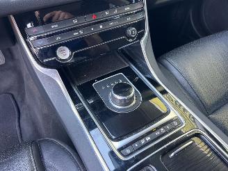Jaguar XF 2.0d Portfolio picture 15