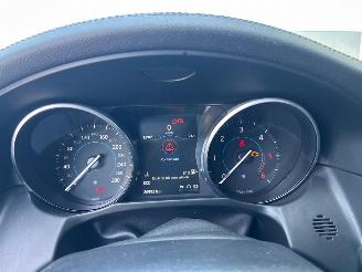 Jaguar XF 2.0d Portfolio picture 13