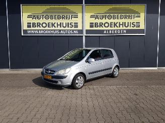 uszkodzony samochody osobowe Hyundai Getz 1.1i Active Young 2006/4