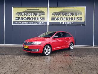 Damaged car Skoda Rapid Spaceback 1.2 TSI Greentech Style 2016/7