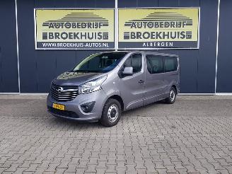 krockskadad bil auto Opel Vivaro Combi 1.6 CDTI L2H1 BiTurbo ecoFLEX 2016/4