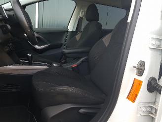 Peugeot 2008 1.2 PureTech Active picture 12