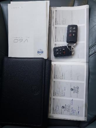 Volvo V-60 2.4 D6 AWD Plug-In Hybrid Summum picture 19