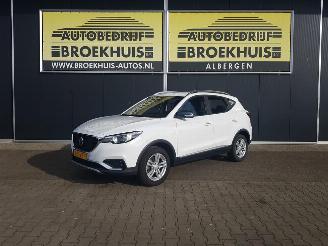 uszkodzony samochody osobowe MG ZS EV MG Comfort 45 kWh 2020/7