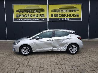 Opel Astra 1.6 CDTI Business+ picture 2