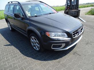 Volvo Xc-70 D5 AWD picture 4