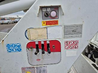 Nissan NT400 2.5 DCI Hoogwerker picture 19