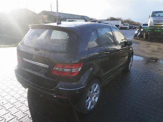 Vrakbiler auto Mercedes B-klasse 170 2006/5