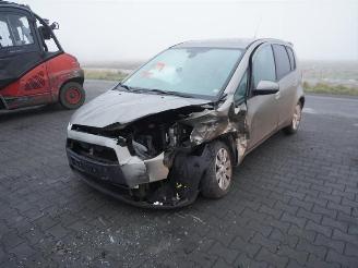 Mitsubishi Colt 1.3 16v picture 3