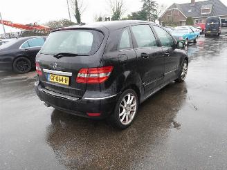 Auto incidentate Mercedes B-klasse 200 2008/8