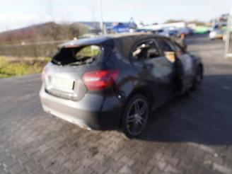 demontáž osobní automobily Mercedes A-klasse 200 CDi 2015/10