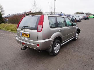Uttjänta bilar auto Nissan X-Trail 2.0 16v 4x4 2004/11