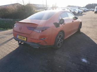 demontáž osobní automobily Mercedes Cla-klasse 250e Turbo 2020/10