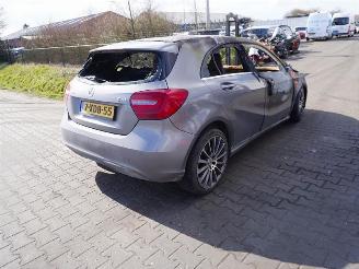 demontáž osobní automobily Mercedes A-klasse 180 CDi 2014/7