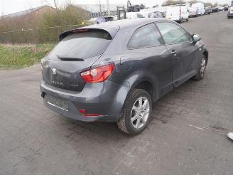 demontáž osobní automobily Seat Ibiza 1.2 TDi 2010/8