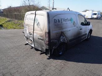 Sloop bestelwagen Peugeot Partner 1.6 HDi 2017/1