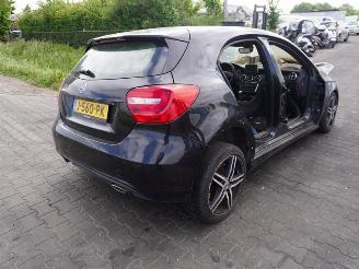 demontáž osobní automobily Mercedes A-klasse A 180 2013/1