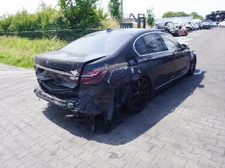 Vrakbiler auto BMW 7-serie 740D 2018/3