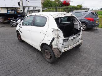 Peugeot 108 1.0 12v picture 2