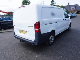 krockskadad bil bedrijf Mercedes Vito 109 CDi 2016/2