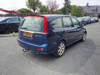 Auto incidentate Honda Stream 1.7 16v 2003/8