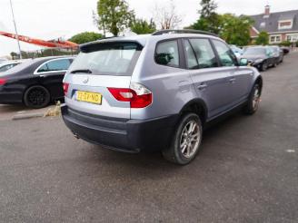 krockskadad bil auto BMW X3 2.0 16v 2006/5