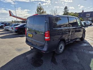 krockskadad bil bedrijf Mercedes Vito 2.2 116 CDI 16V (OM651.950) 2018/1