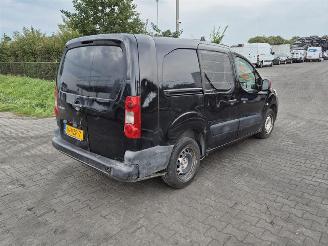 Vrakbiler auto Peugeot Partner 1.6 HDI 90 16V (DV6ATED4(9HX)) 2009/2