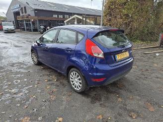 Ford Fiesta 1.0 12V picture 2