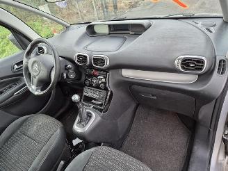 Citroën C3 picasso 1.4 16V picture 5