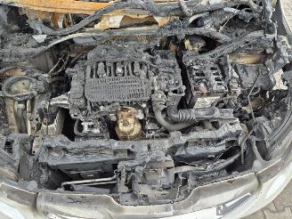 Peugeot 2008 1.2 Vti 12V picture 5