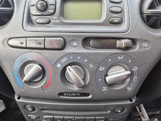 Toyota Yaris 1.5 picture 8