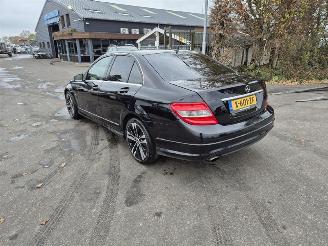 Mercedes C-klasse 180K picture 2