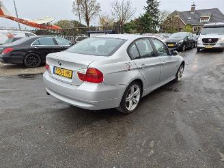 Unfallwagen BMW 3-serie 318i 2007/2
