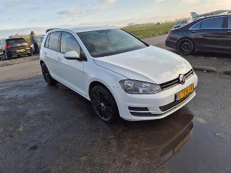 Volkswagen Golf 1.2 TSi picture 4