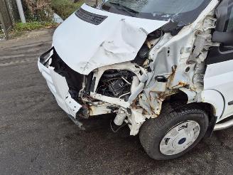 Ford Transit 2.2 TDCi picture 14