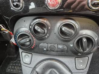 Fiat 500C 0.9 TwinAir picture 11