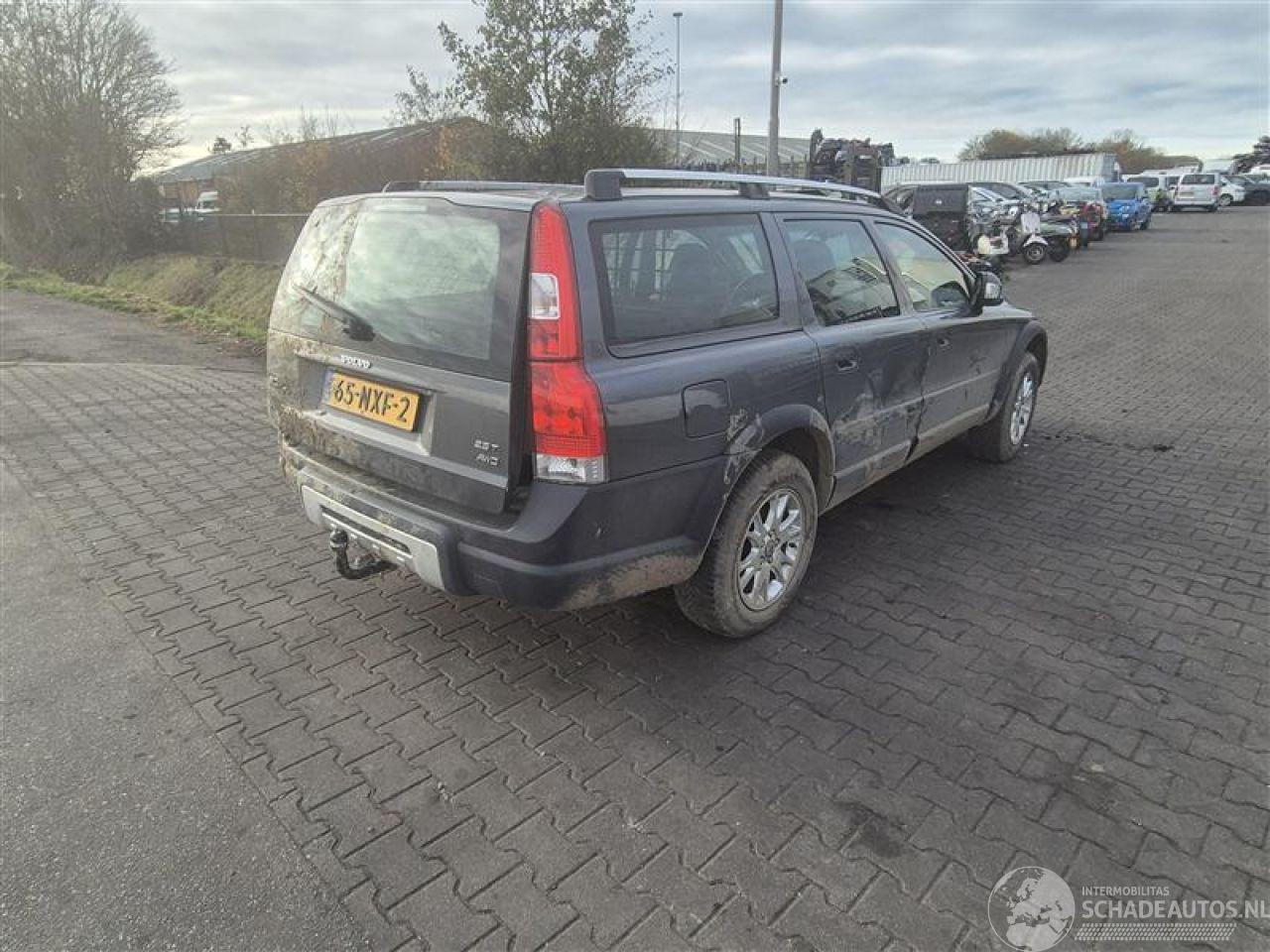 Volvo Xc-70 2.5 T