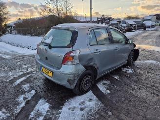 Uttjänta bilar auto Toyota Yaris 1.3 2009/3