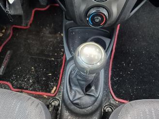 Toyota Yaris 1.3 picture 7