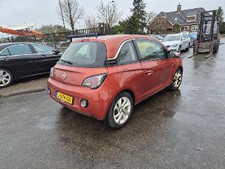 Coche accidentado Opel Adam 1.2 16v 2013/10