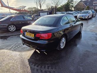 Schadeauto BMW 3-serie 318i Cabrio 2011/2