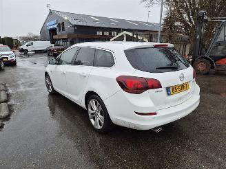 Opel Astra SPORTS TOURER 1.4 Turbo picture 2