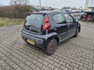 Purkuautot passenger cars Peugeot 107 1.0 12v 2014/4