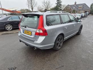  Volvo V-70 2.0 T 2011/4