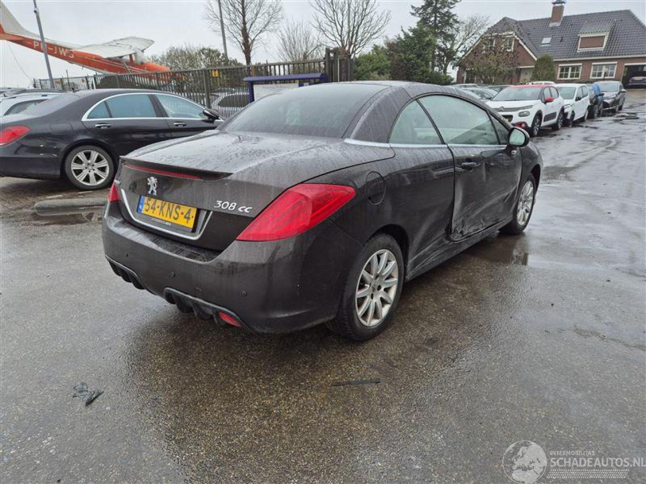 Peugeot 308 CC 1.6 16v